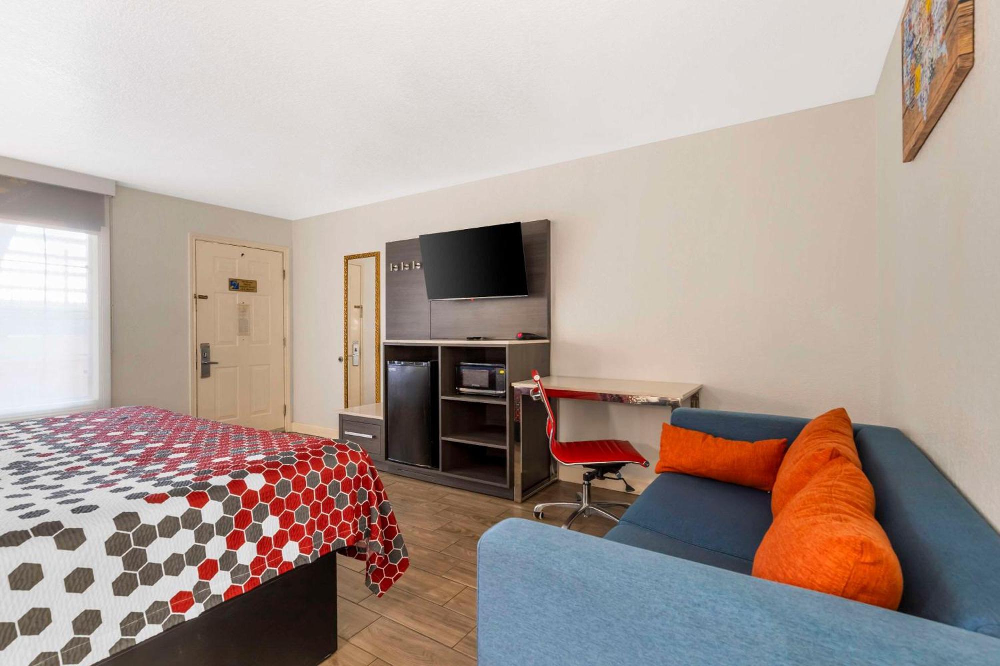 Econo Lodge Inn & Suites Near Lackland Afb San Antonio Bagian luar foto